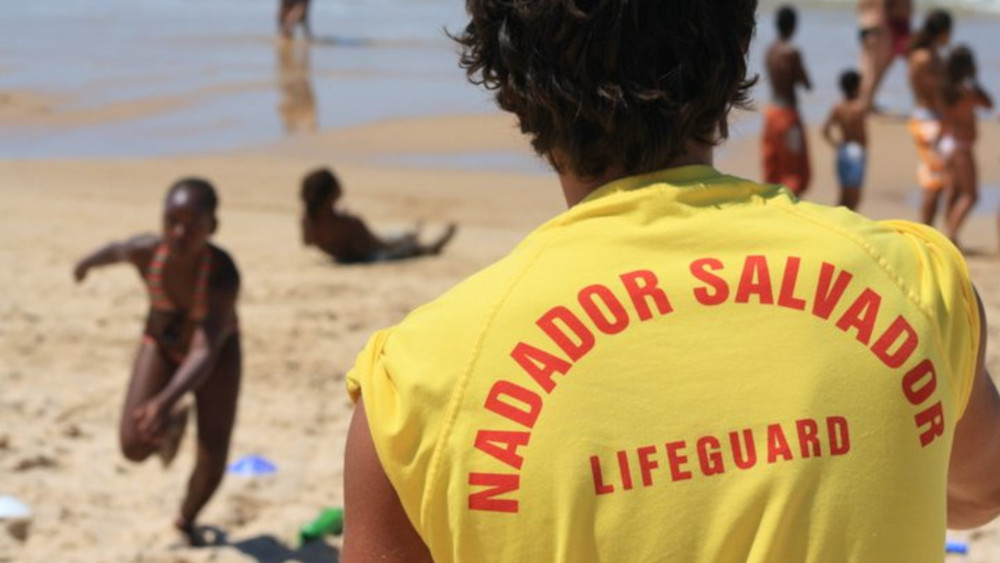 Caparicamar - Associação de Nadadores Salvadores da Costa da Caparica