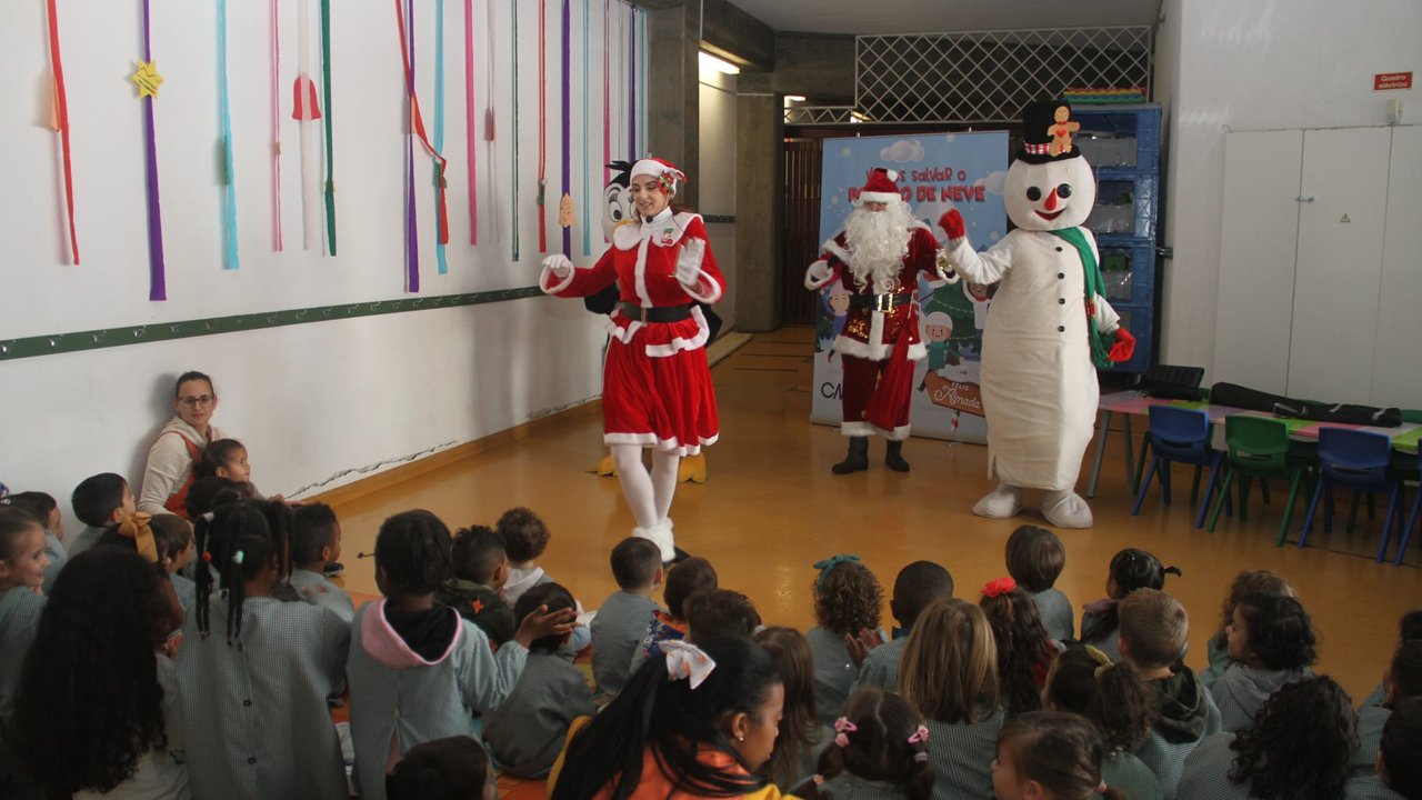 Espetáculos de Natal para as crianças do Centro Paroquial